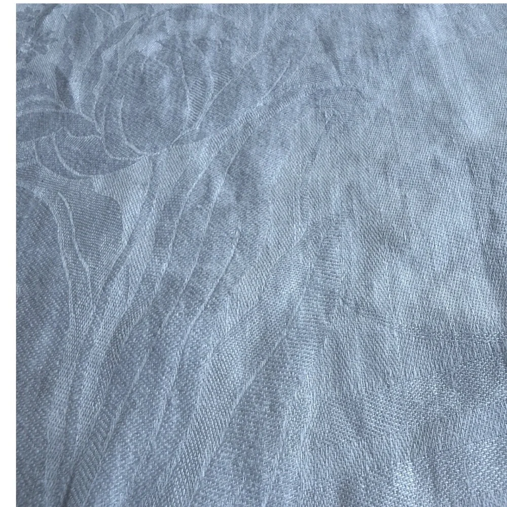 Vintage White Damask Linen Table Runner Floral Hemstitch 20x38